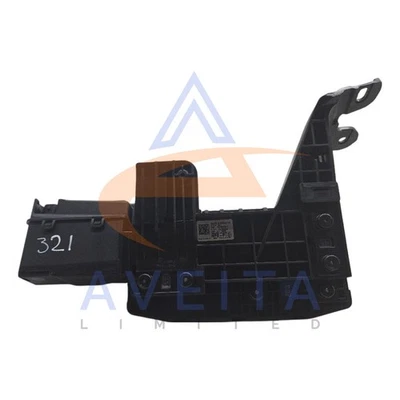 Mercedes ML W166 2.1 Diesel 12-15 Relay/Fuse Box A1665402150 - Image 1 of 4