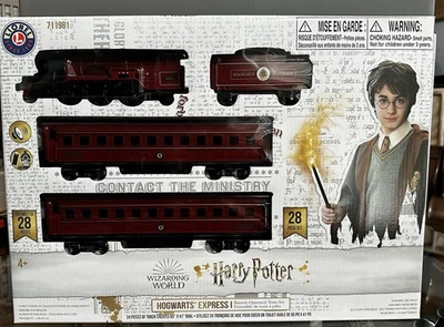 Harry Potter Hogwarts Express Lionel Train Set Wizarding World 28pc 7-11981 New - Image 1 of 4