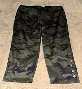 Susan Graver Ponte Slim Leg Ankle Pants Olive Camouflage Gr. 3X 3XL Neu ohne Etikett - Bild 1 von 6