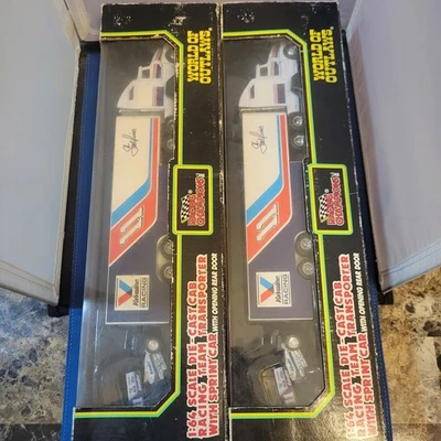 (2) Steve Kinser Valvoline Racing Champion 1 64 Scale Hauler And Car In Boxes - Image 1 of 4