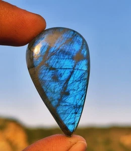 65 Cts. Rainbow Fire labradorite Pear Cabochon Loose Natural Gemstone - Picture 1 of 5