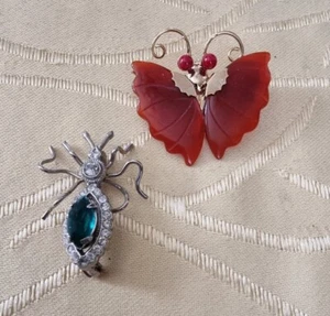 2 vintage  Broschen Spinne Schmetterling - Picture 1 of 5