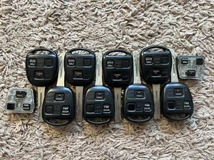 LOT OF 10 LEXUS RX330 RX350 RX400H 04-09 REMOTE HEAD KEY FOB FCC: HYQ12BBT GOOD! - Bild 1 von 3