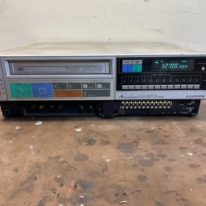 Vintage VCRs Lloyds Accucorder Lloyds - Picture 1 of 6
