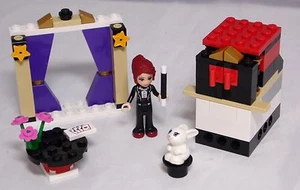 LEGO Friends 41001 Mias Spettacolo di Magia Mia Coniglietto Scatola Magica Completo TOP #1 - Foto 1 di 1
