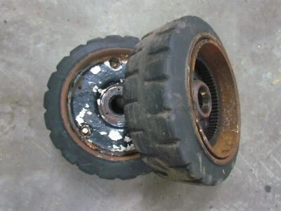 Llantas para carretilla elevadora Allis-Chalmers FTL20-24 llantas neumáticos Foto 1 de 4