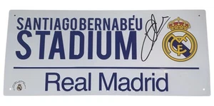 Señal de tráfico firmada por Iker Casillas Santiago Bernabéu con PRUEBA FOTOGRÁFICA - Imagen 1 de 2