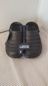 Rugged Shark Boys Size 4 Eva Clogs BlackNWT - Picture 1 of 5