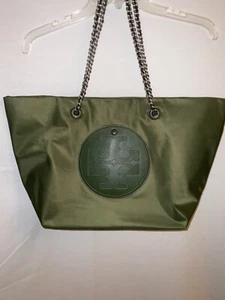 Bolso de Mano Tory Burch Ella Cadena Verde/Plateado Nylon 11”H x 12”W x 6.5”D - Imagen 1 de 8