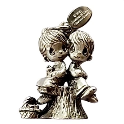 Boy Girl Jonathan and David Charm Tree Basket for Bracelet 1981 Pewter Rare - Image 1 of 4