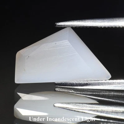 💎 1.64ct 13.2x7.5mm Fancy Natural White Opal - Color Play, Ethiopia Gemstone - Image 1 of 4