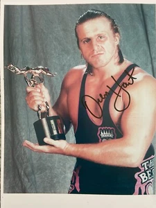 WWF/WWE Owen Hart Signed Silk Print 8x10 Photo - Picture 1 of 1