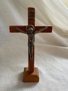 Jesus Christ on a Wood Cross Bronze Metal INRI Small Standing Crucifix 4.25" - Picture 1 of 8