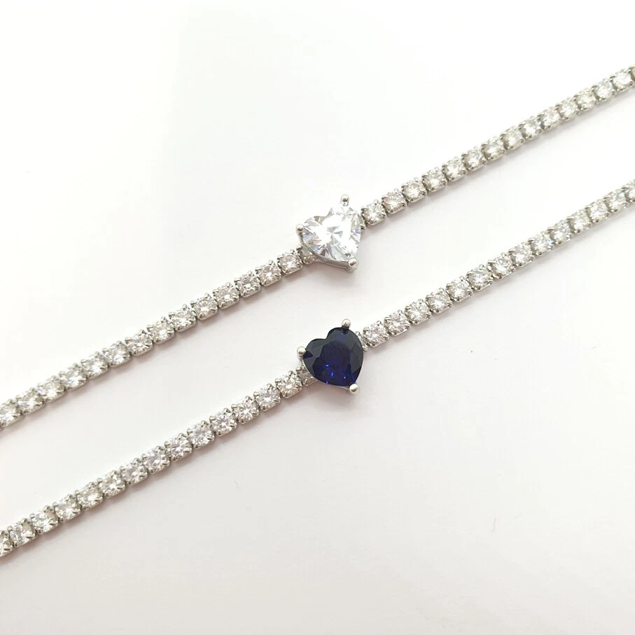 Bracciale Tennis in Argento con Zirconi e Cuore - Immagine 1 di 1