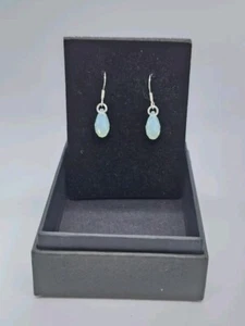 925 STERLING SILVER EARRINGS MADE WITH SWAROVSKI CRYSTAL DROPS - Picture 1 of 6