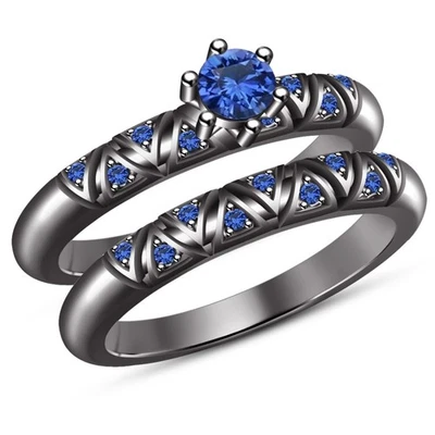 Juego de anillos de compromiso nupciales de zafiro creados en laboratorio redondos de 2 quilates de oro negro de 14 quilates Foto 1 de 2