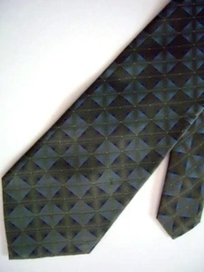 Claiborne Men's Silk Plaids & Checks Neck Tie Blue Gold 4" x 57" - Picture 1 of 2