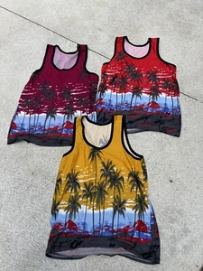 Unbranded Size M Palm Trees Tropical Design Muscle Tops x 3 New - Picture 1 of 6