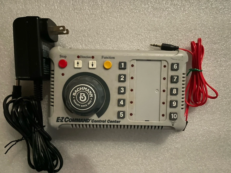 Bachmann EZ Command DCC Controller Model 44901. W/Power Pack And Track Cable. - Image 1 of 1