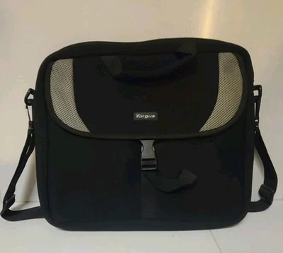 TARGUS CVR200 Bolso para Laptop Suavemente Usado Limpio 16"x 13"x 2" Grueso Neopreno Mensajero Foto 1 de 3