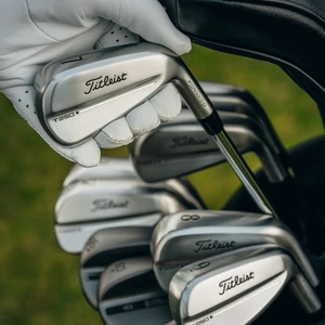 Titleist T250 Irons 5-GW (7 Irons) True Temper AMT Tour Black LEFT HANDED - Picture 1 of 5