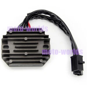 Regulator Rectifier for Suzuki GSF250 GSF400 Bandit / RGV250 VJ22A RGV22 / DR650 - Picture 1 of 7