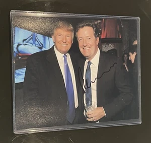 Autógrafo PIERS MORGAN con foto de Donald Trump 10x8 con certificado de autenticidad - Imagen 1 de 2