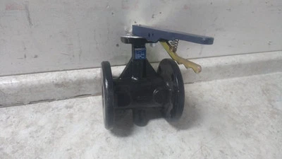 Válvula mariposa conexión orejeta tamaño tubo Nibco FC27653-21/2 2-1/2 pulgadas Foto 1 de 4