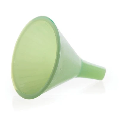 Embudos de vidrio de jadeíta de Mosser Glass Foto 1 de 4