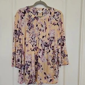 J. Jill Pintucked Bell Sleeve Floral Purple Peach 3/4 Sleeve Tunic Top size Sm. - Picture 1 of 10