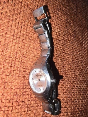 kahuna 10AM watch ,working well. - Image 1 of 4
