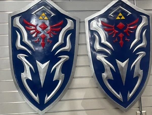 Blue Large Link Hylian Shield Legend of Zelda - Picture 1 of 1