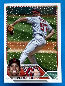 2023 Topps Holiday Shane Bieber #H153 - Bild 1 von 2