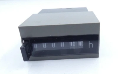 Hengstler 0 478 105 230VAC, contatore delle ore 50 Hz - Immagine 1 di 2