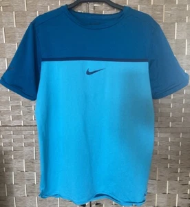 Nike Dri Fit Sports T-Shirt for Teenager, Excellent Condition - Picture 1 of 8