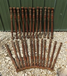 25 Wood Architectural Salvage Staircase Spindles Balusters Porch Post Vintage F, - Picture 1 of 10