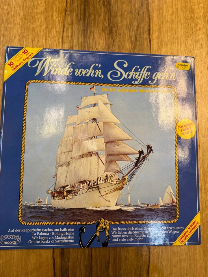 Vintage German Vinyl LP – ‘Winde Wehn, Schiffe Gehn’ – 20 Classic Sailor Songs - Image 1 of 4