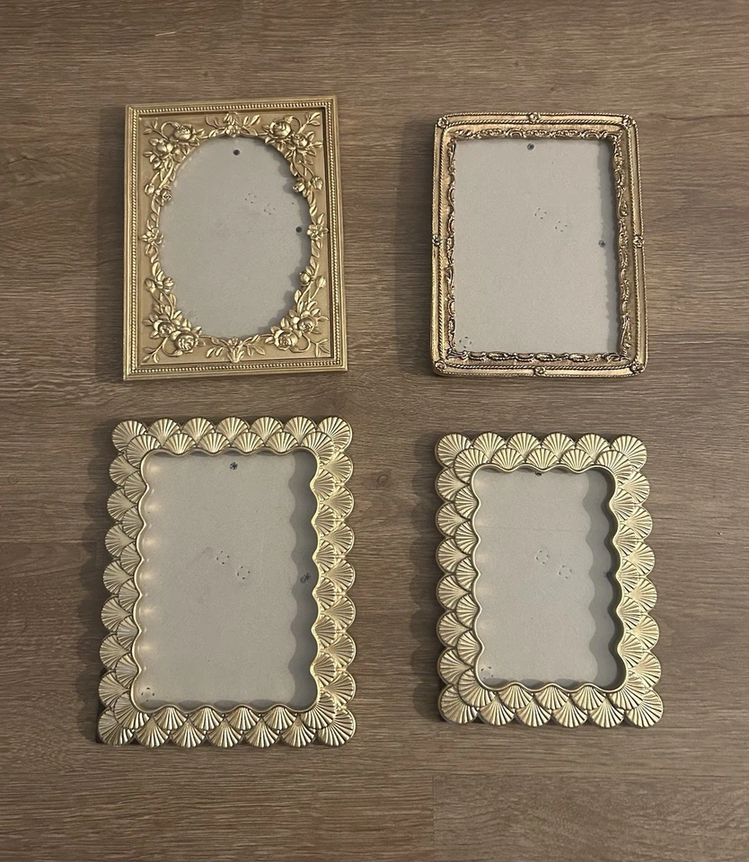 Marco de fotos de vidrio bordado dorado de Rachel Zoe Foto 1 de 1