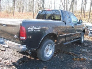 Differential Carrier Front Axle Vacuum Disconnect Fits 97-98 FORD F150 PICKUP 42 - Picture 1 of 7