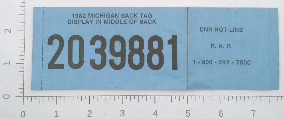 Etiqueta trasera de licencia de caza de ciervos de deportista residente de Michigan 1976 Foto 1 de 1