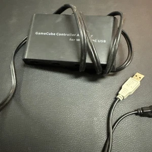 Mayflash GameCube Controller Adapter for Wii U, PC USB 4 Port MFW0121809007548 - Picture 1 of 1