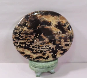 210g Natural Chinese Painting Stone Quartz Oval 4.5" x 3.75" - Picture 1 of 8