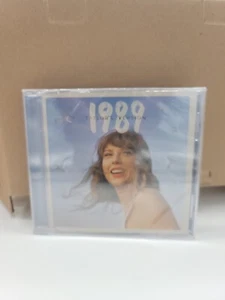Taylor Swift 1989 Taylor's Version Crystal Skies Blue Deluxe CD IN HAND - Picture 1 of 2