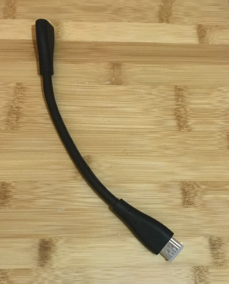 Cable de extensión HDMI macho a hembra de 10 pulgadas - Usado Foto 1 de 1