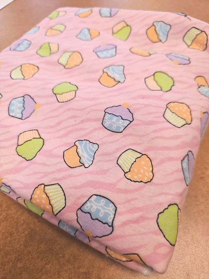 1 Yd Cupcakes Cotton Flannel Fabric Children Theme Mook Bolt End  - Image 1 of 1