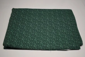 textile arts film GREEN COTTON FABRIC floral tonal 2 PIECE LOT background - Picture 1 of 3