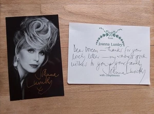 Joanna Lumley signed photo & signed headed note c 1995 - TV comedy actress - Picture 1 of 2
