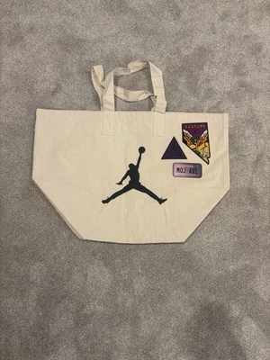 2025 LAS VEGAS COMPLEXCON EXCLUSIVE AIR JORDAN CUSTOM CANVAS TOTE BAG - Image 1 of 4