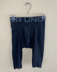 Under Armour Boys HeatGear Compression Long Shorts Black Size Small - Picture 1 of 3