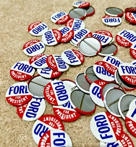 80 - 1976 Jerry Ford Buttons FORD FOR PRESIDENT Buttons - Picture 1 of 3